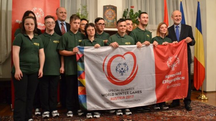 <em>Hír szerkesztése</em> Aradról indul a román Special Olympics csapat Ausztriába